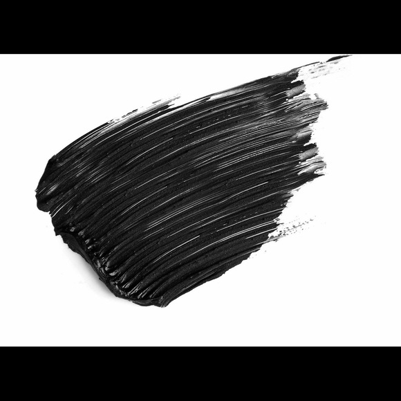 💕New Too Faced Damn Girl! 24-Hour Mascara💕 - Picture 2 of 5